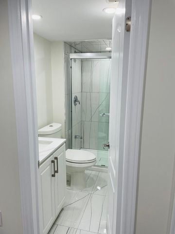 For Lease - 44 Enford Cres Bsmt Crescent, Brampton, Ontario - Photo 2