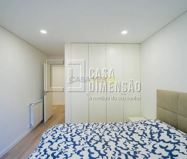 Apartment T2 in Algés, Linda-a-Velha e Cruz Quebrada-Dafundo, Oeiras - Photo 1