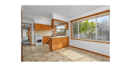 Spacious Three-Bedroom Home in Quiet Redan Location - Photo 3