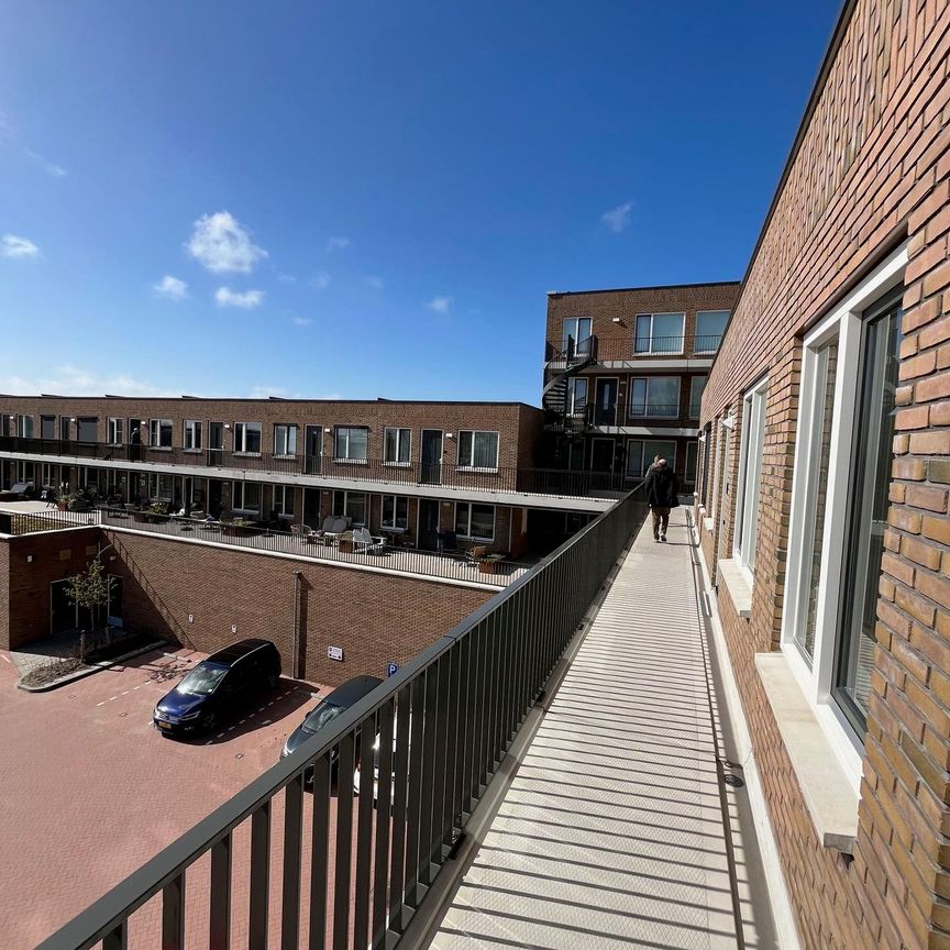 Appartement te huur: Thomas Mannsingel 18-B 2553 DA Den Haag - Photo 1