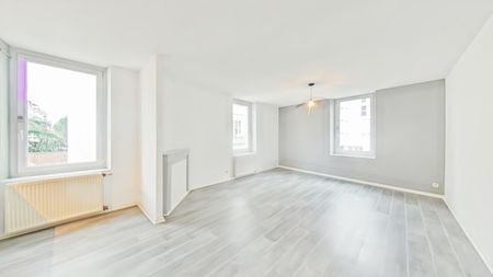 Location Appartement 3 pièces 75m² VALENCE 26000 - Photo 4