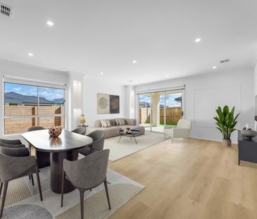 Brand New 5 Bedroom Impeccable Family Living – Style, Space & Sophi... - Photo 1