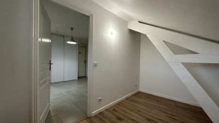 Appartement T1 - un quartier pavillonnaire recherché pour son calme - Photo 4