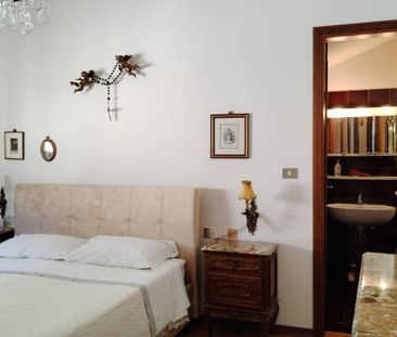 Quadrilocale via dell'Indipendenza 19, Centro Storico, Bologna - Foto 5