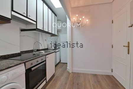 Alquiler de piso en Calle Atxukarro Doktorearen - Photo 4