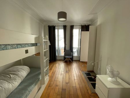 PARIS 16 - PLACE DE PASSY - Photo 2