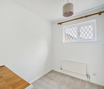 4 bedroom detached house to rent - Photo 5