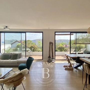 Appartement • Plateau Ouest - Photo 1