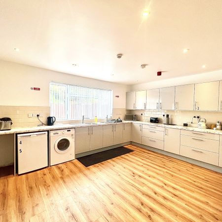 Room in a Shared House, Marsh Lane, B23 - Photo 4
