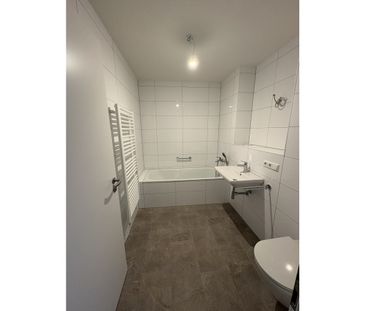 Schöne hochwertige 4-Zi. Whg. im Erdgeschoss in Dornstadt - Photo 3