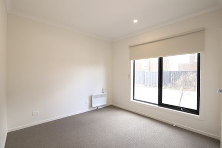 838B Plenty Road, South Morang VIC 3752 - Photo 4