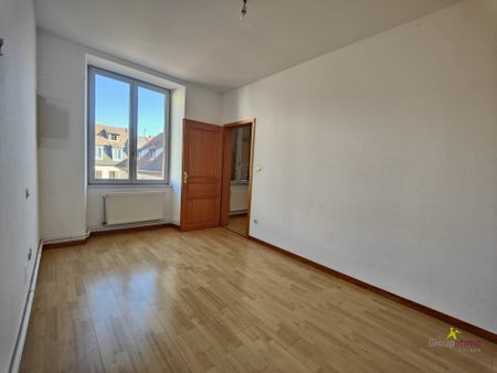 4 pièces de 65m² au 2ème étage sans ascenseur - Photo 3