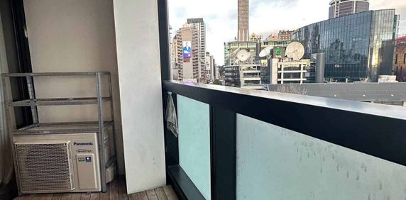 2 bedroom apartment under Skytower - Photo 2