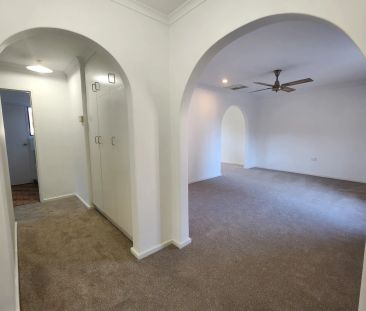 Charming Updated Two Bedroom Unit- Must See !!! - Photo 1