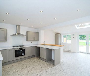 4 bedroom terraced house to rent - Photo 6