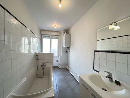 Location Appartement 4 pièces 89m² - Photo 4