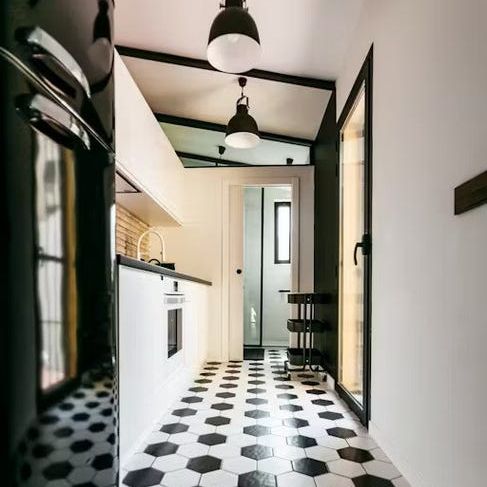 Carrer de Pelai, Valencia, Valencian Community 46007 - Photo 1