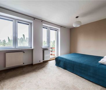 Nowocześnie urządzony dom na Strzeszynie - Фото 2