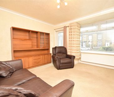 11, Asquith Avenue, Morley, Leeds, West Yorkshire, LS27 9QA - Photo 5