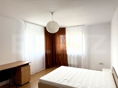 Apartament patios cu 3 camere, 85mp, parcare, zona Calea Tur - Photo 2