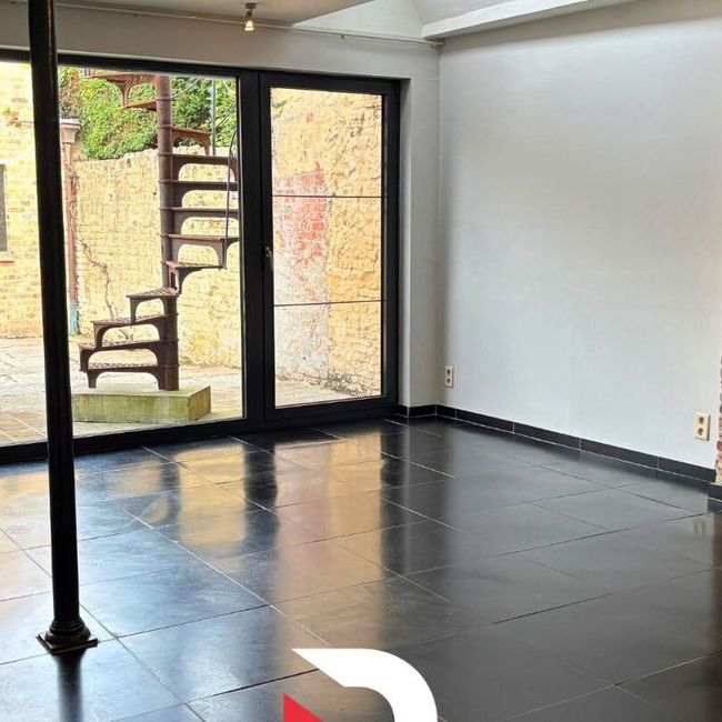 Woning te huur in Brugge voor € 1.000 met 3 slaapkamers - Photo 1