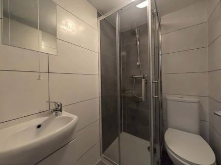 1 Bed Flat, Camden Road, NW1 - Photo 4