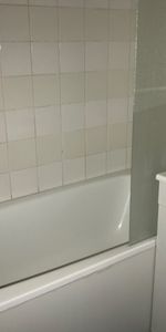 Location Appartement 1 pièce 17m² VALENCIENNES 59300 - Photo 3