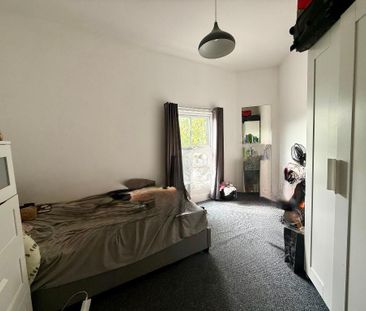 1 bedroom in a flat share to rent - Photo 5