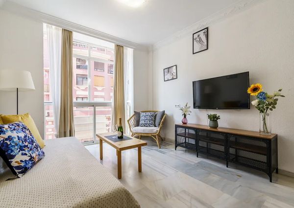 Calle Mármoles, Málaga, Andalusia 29007