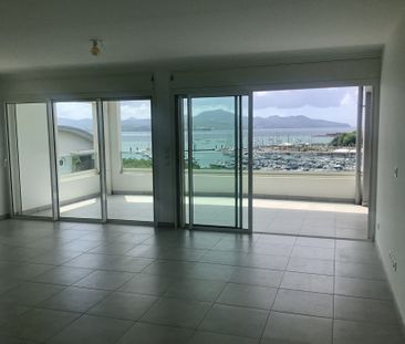 Location Appartement 95m² 4 pièces Fort de france - Photo 3