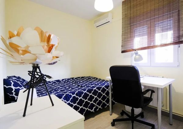 Calle Lilas, Getafe, Community of Madrid 28903