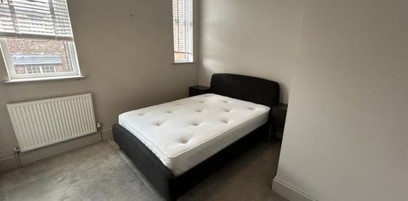 1 Bedroom Apartment Available Arranging tenancy - Photo 2