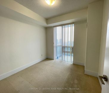 1905 181 Wynford Drive - Photo 3