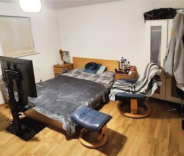 4 bedroom house to rent - Photo 2