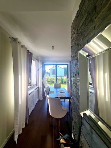 Piękny parterowy dom na wynajem z zagospodarowanym ogrodem w malowniczej okolicy Szczecina - Zdjęcie 3