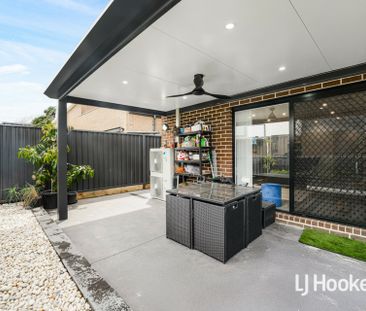 Stunning Home , Great Location! - Photo 3