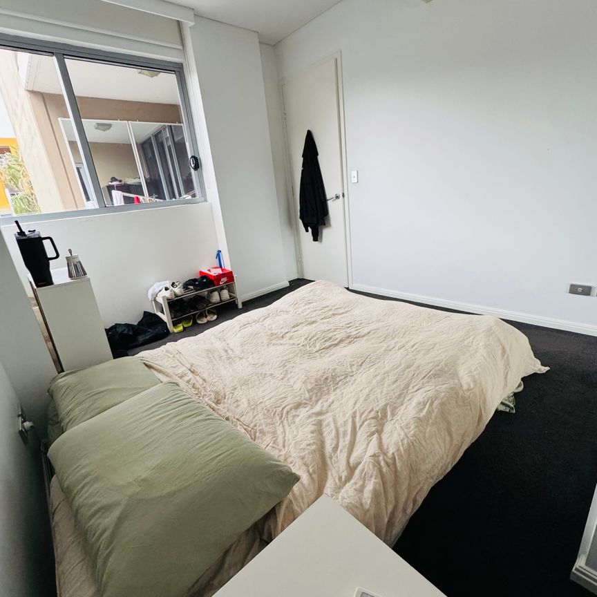 Rosebery - Photo 1