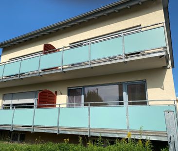 Helle, gemütliche 2-Zi.-Wohnung mit Balkon + Gartennutzung - Photo 1