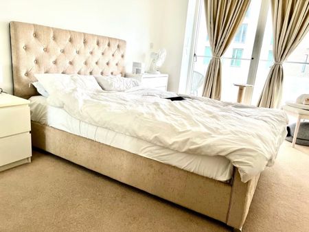 1 Bed Flat, Rennie Street, SE10 - Photo 3