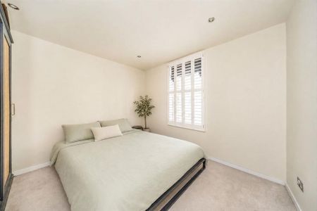 2 Bed Flat, Tremadoc Road, SW4 - Photo 3