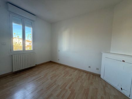 Location maison 2 pièces, 68.00m², Limoux - Photo 2