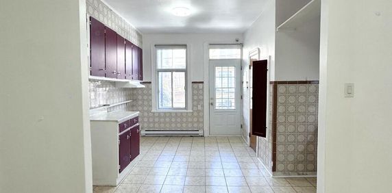 Villeray - Beau 4 1/2 Lumineux - Dispo - Photo 2