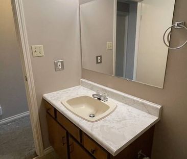 206 Coppermine Cres - Photo 3