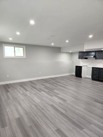 For Lease - 802 Cedarvale Drive Unit# Basement, Innisfil, Ontario - Photo 3