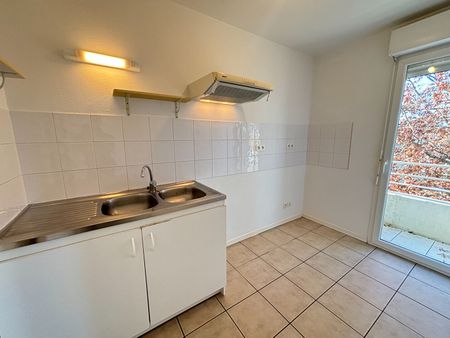 Location Appartement 2 pièces 47m² - Photo 3