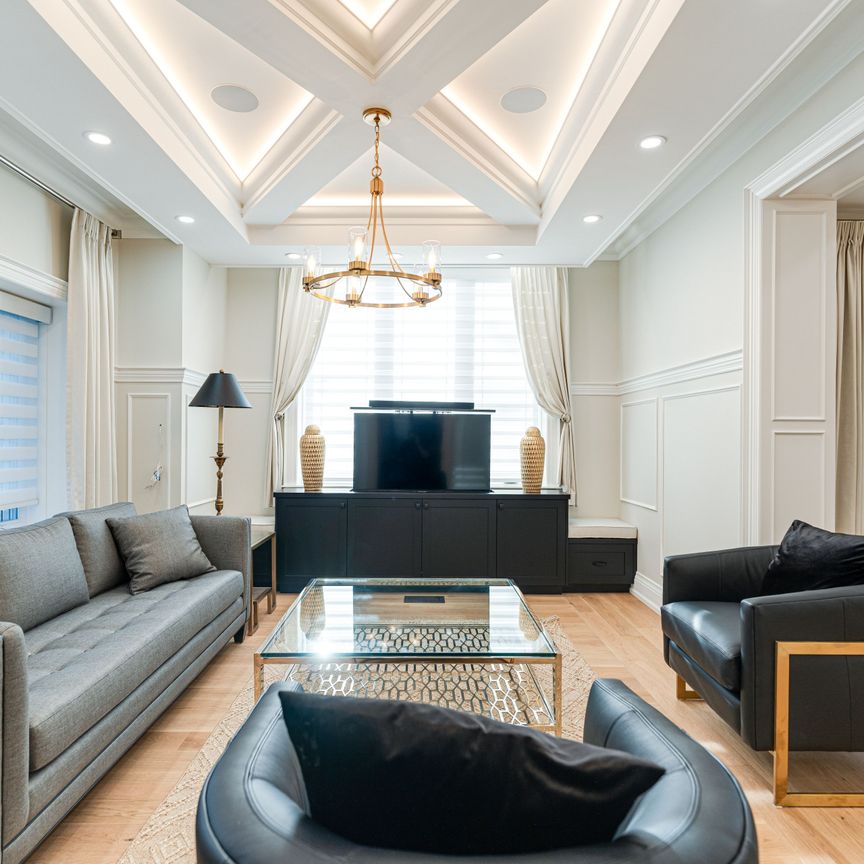 For Lease - 161 The Kingsway N/A, Toronto, Ontario - Photo 1