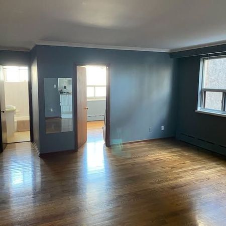 For Lease - 115 Eighth Street Unit# 2, Toronto, Ontario - Photo 2