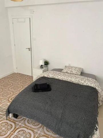 Carree Sres. Huntington, Aldaia, Valencian Community 46960 - Photo 2