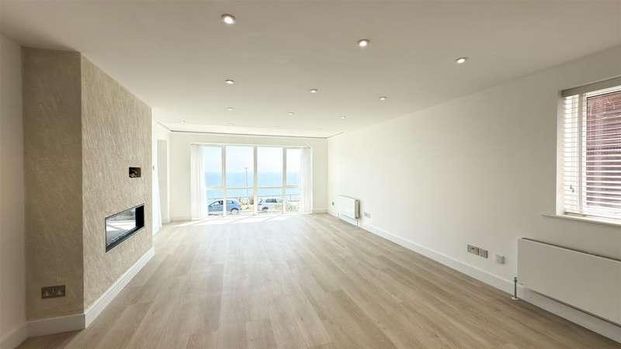 Cliff Drive, Canford Cliffs, BH13 - Photo 1