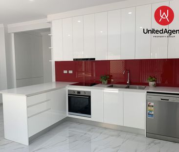 2 BEDROOM GRANNY FLAT WITH PARKING - Photo 2